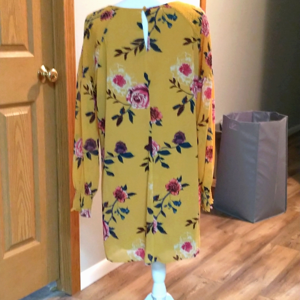 Floral dress